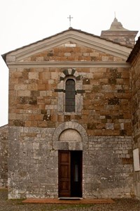 Chiesa dei Santi Giusto e Clemente in Casciano di Murlo