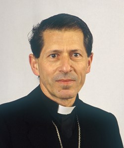 Vescovo già ausiliare di Roma